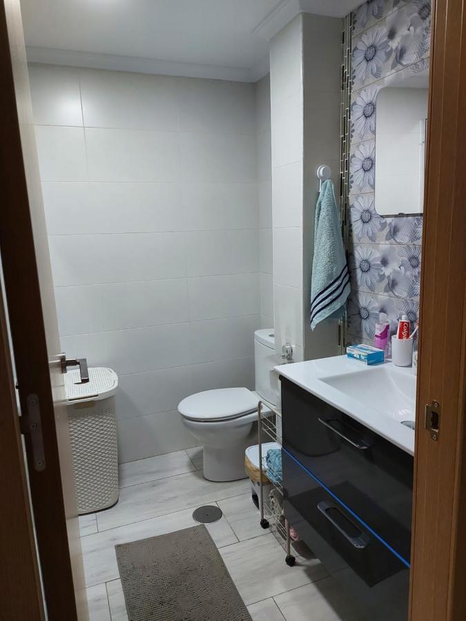 فندق Habitacion Privada A 15 Min De La Playa/Piso هويلفا المظهر الخارجي الصورة