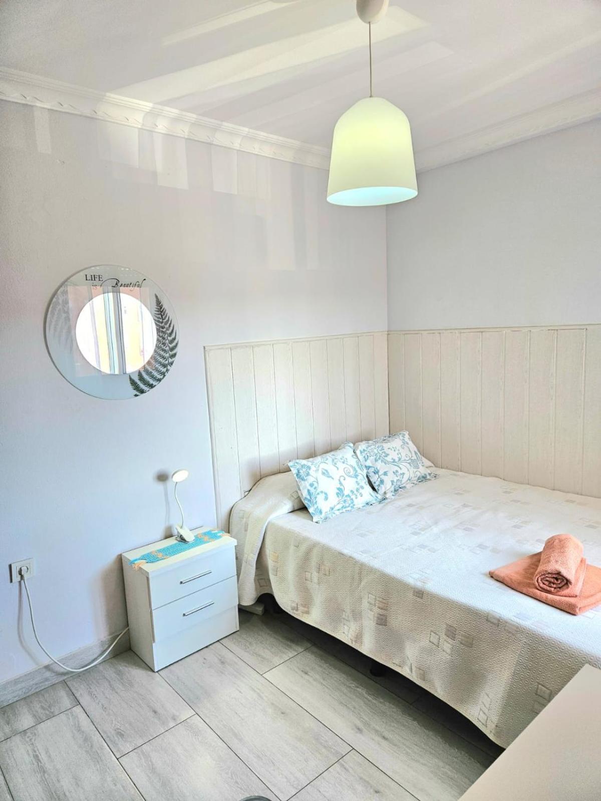 فندق Habitacion Privada A 15 Min De La Playa/Piso هويلفا المظهر الخارجي الصورة